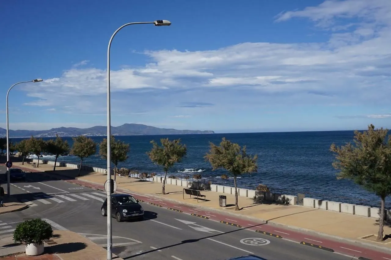 L' Escala Gavines 아파트